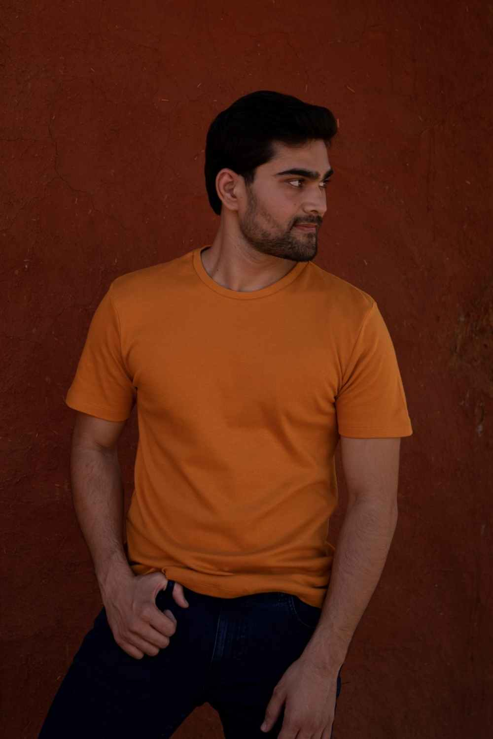 ORGANIC COTTON ROUNDNECK MENS T-SHIRT - GOLDEN OAK