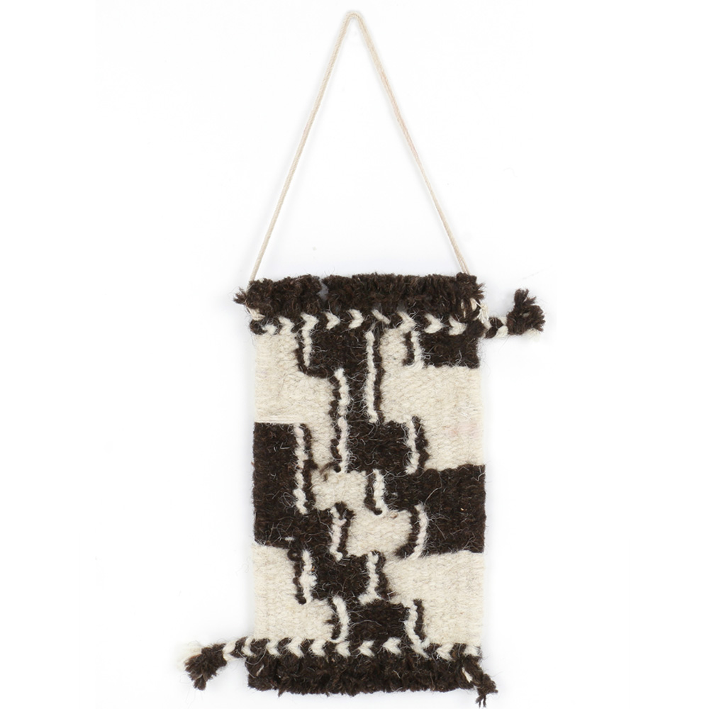 Miniature geometrical rug hanging