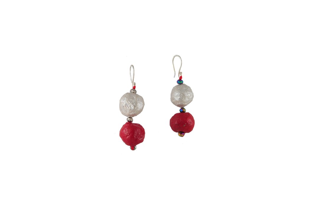 Sustainable Pearl Earrings