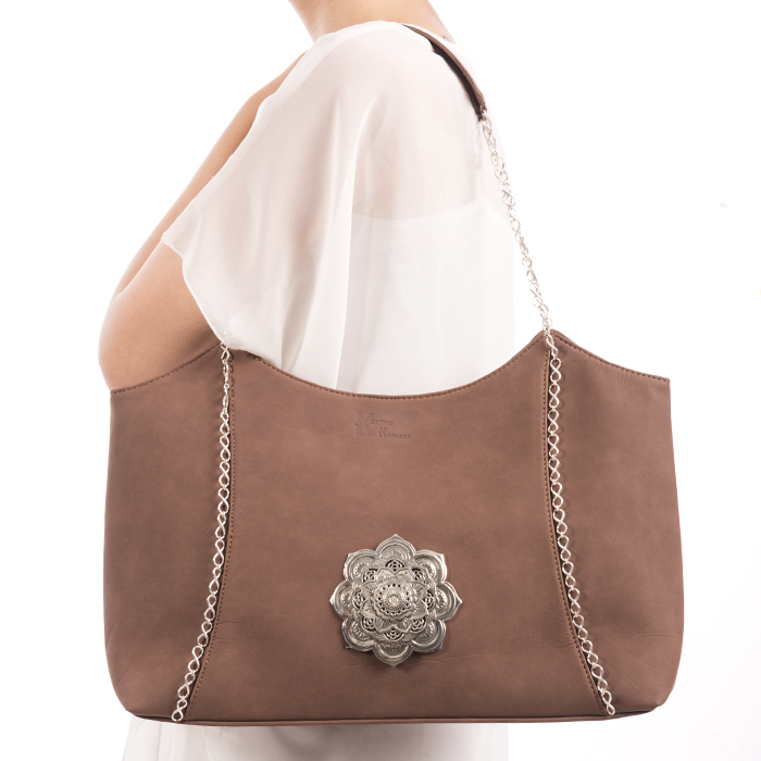 Tote Eglantine